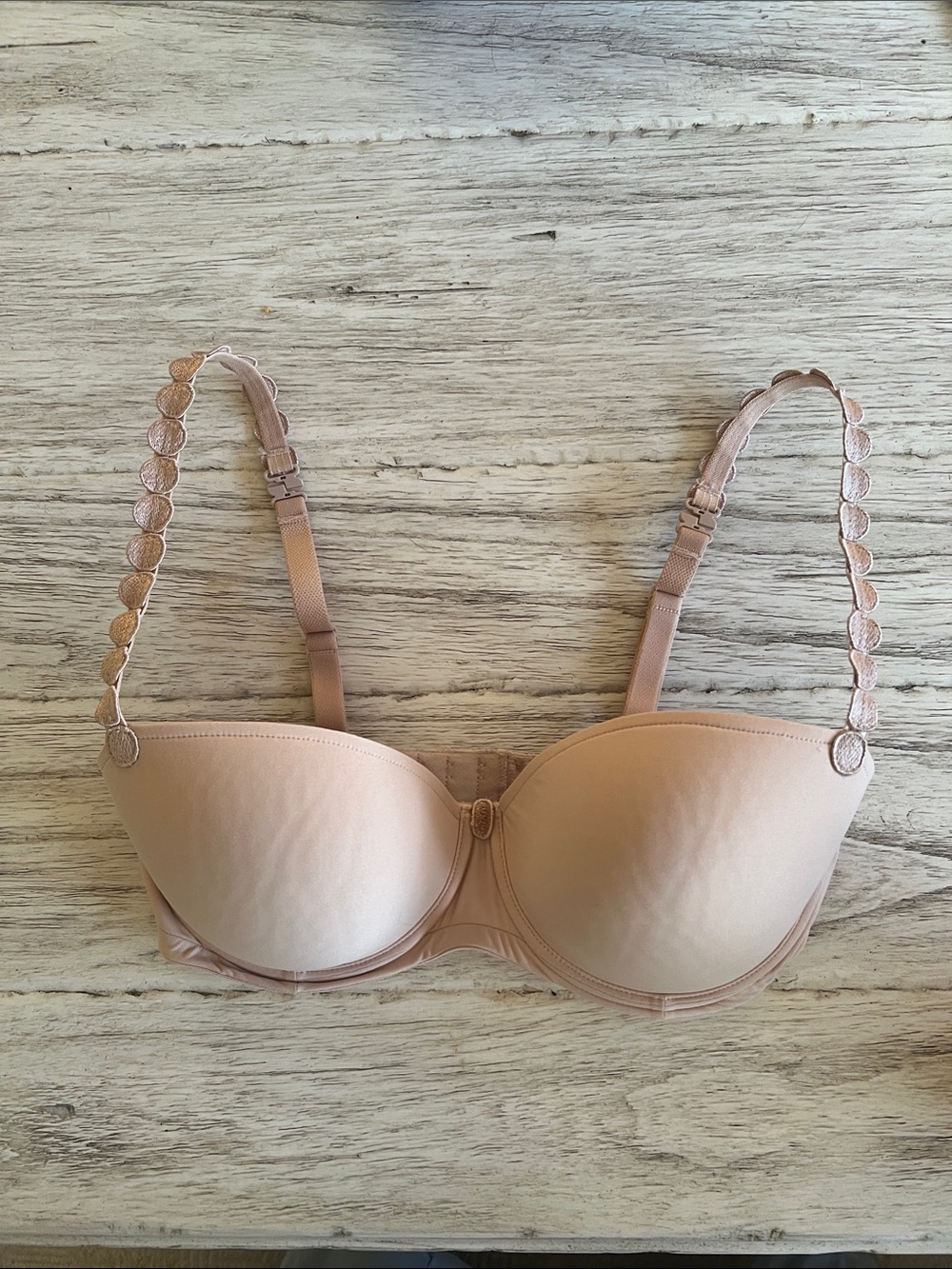 Marie Jo 32D Your most beloved Marie Jo fit for every day or any occasion. GUC